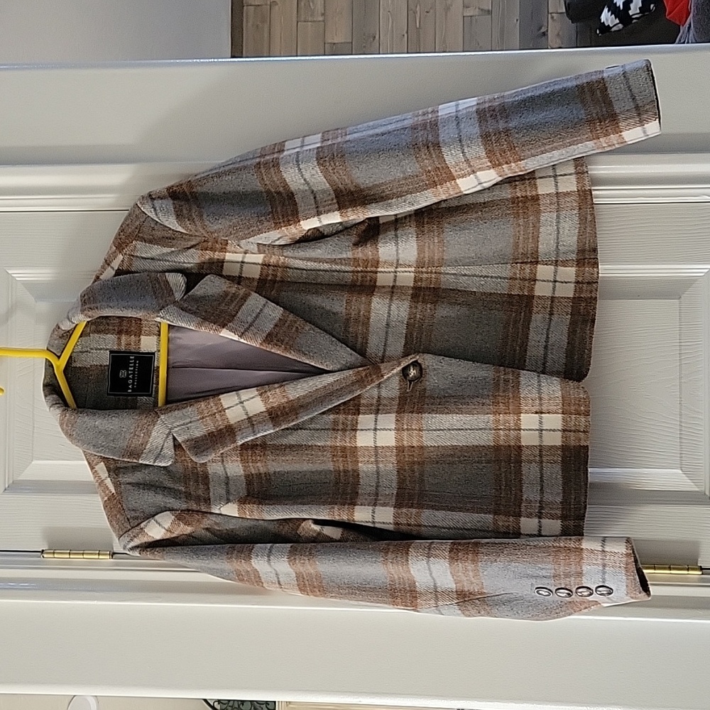 Bagatelle Plaid Blazer in Gray and Brown